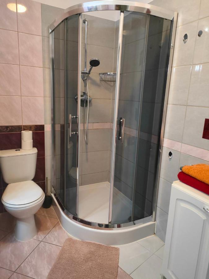 Apartament Klonowa 科沃布热格 外观 照片